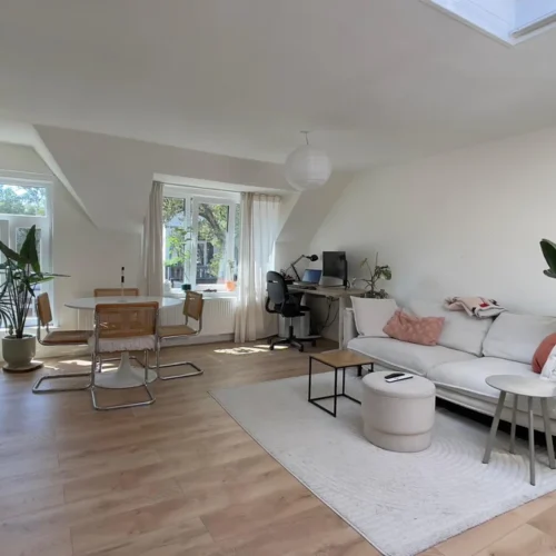 Appartement Steynlaan in Zeist € 880 per maand